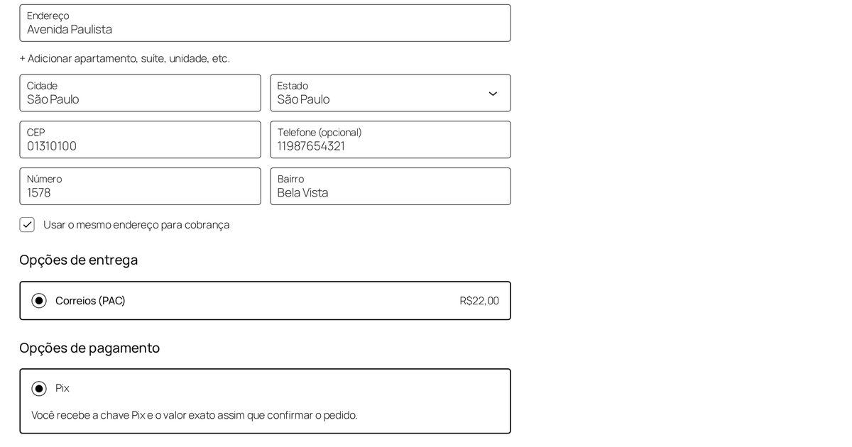A WooCommerce checkout in Portuguese: the state stuck on Sao Paulo, a CEP field, separate Numero and Bairro fields, and Pix as the payment option